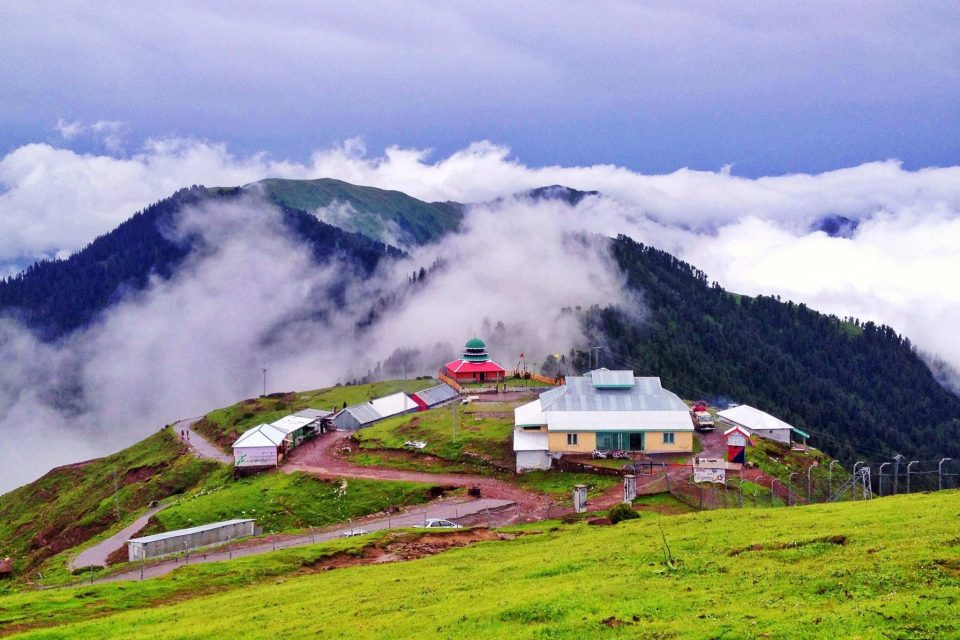 Pir Chinasi in Muzaffarabad
